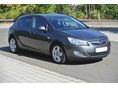 OPEL ASTRA J 1.6 Essentia VÉGIG VEZETETT SZERVIZKÖNYV! 5e KM-rel EZELÖTT VEZÉRLÉS CSERÉLVE!!