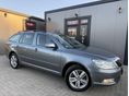 SKODA OCTAVIA Combi 1.4 TSI Elegance Megkimélt. szép állapotú. kevés kilómétert futott. szervízkönyv!