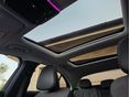 MERCEDES-BENZ E 220 2023/12 - 10