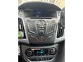 FORD FOCUS 2011 - 10