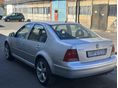 VOLKSWAGEN BORA 2001/4 - 4