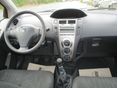 TOYOTA YARIS 2009/11 - 11