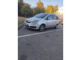 OPEL ZAFIRA B 1.9 DTI Cosmo