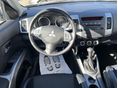 MITSUBISHI OUTLANDER 2010/3 - 8