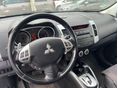 MITSUBISHI OUTLANDER 2010/1 - 9