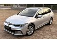 VOLKSWAGEN GOLF VIII Variant 2.0 TDI Life VÉGIG VEZETETT SZERVIZKÖNYV - FŰTHETŐ ÜLÉS ÉS KORMÁNY