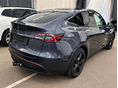 TESLA MODEL Y 2023/5 - 3