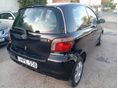 TOYOTA YARIS 2001/7 - 3
