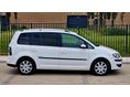 VOLKSWAGEN TOURAN 2010/3 - 4