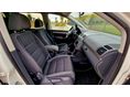 VOLKSWAGEN TOURAN 2010/3 - 23