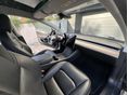 TESLA MODEL 3 2020/6 - 7