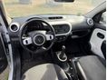 RENAULT TWINGO 2019/6 - 9