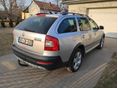 SKODA OCTAVIA 2010/7 - 2