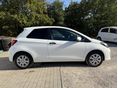 TOYOTA YARIS 2016/8 - 6