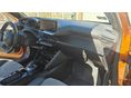 PEUGEOT 2008 2021/8 - 9