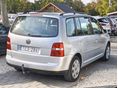 VOLKSWAGEN TOURAN 2004/6 - 3