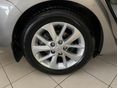 TOYOTA AURIS 2013/12 - 30