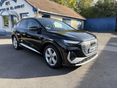 AUDI Q4 2021/12 - 2
