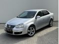 VOLKSWAGEN JETTA V 2.0 PD TDI Comfortline NAVI.MULTIMÉDIA.KLÍMA.TEMPOMAT.PLÜSS BELSŐ.!!MEGKÍMÉLT--2 TULAJ!!