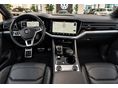 VOLKSWAGEN TOUAREG 2020/7 - 11