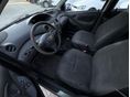TOYOTA YARIS 2003/11 - 9