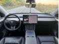 TESLA MODEL Y 2021/11 - 9
