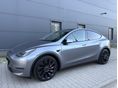 TESLA MODEL Y 2023/2 - 1
