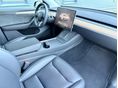 TESLA MODEL Y 2023/2 - 6