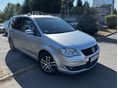 VOLKSWAGEN TOURAN 1.6 Trendline DIGIT KLÍMA+FRISS SZERVÍZ+2 GAZDÁS+SZÍVÓ BENZIN!!