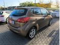 KIA VENGA 2010/10 - 4