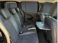 MERCEDES-BENZ EQT 2023/9 - 6