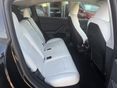TESLA MODEL Y 2023/2 - 10