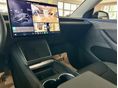TESLA MODEL Y 2025/6 - 9