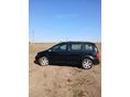 VOLKSWAGEN TOURAN 2006 - 2