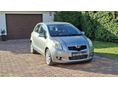 TOYOTA YARIS 2009/3 - 4