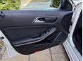 MERCEDES-BENZ A 200 2018/4 - 13
