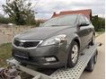 KIA CEE'D 2010/5 - 1