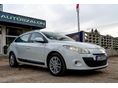 RENAULT MEGANE 2010/9 - 8