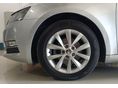 SKODA OCTAVIA 2017/7 - 9