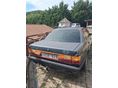 AUDI 100 1982/7 - 4