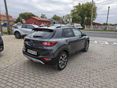 KIA STONIC 2017/11 - 8
