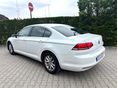 VOLKSWAGEN PASSAT VIII 2016/10 - 2