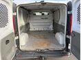 RENAULT TRAFIC 2011/12 - 7