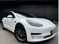 TESLA MODEL 3 2023/10 - 4