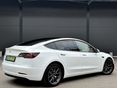 TESLA MODEL 3 2023/10 - 6