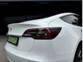 TESLA MODEL 3 2023/10 - 8