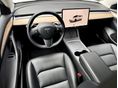 TESLA MODEL 3 2023/10 - 11