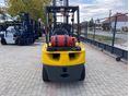 KOMATSU 2011 - 4
