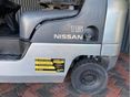 NISSAN 2011 - 10