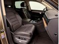 VOLKSWAGEN TOUAREG 2018/11 - 9